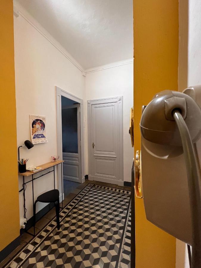 Elegante e accogliente appartamento a Torino Esterno foto